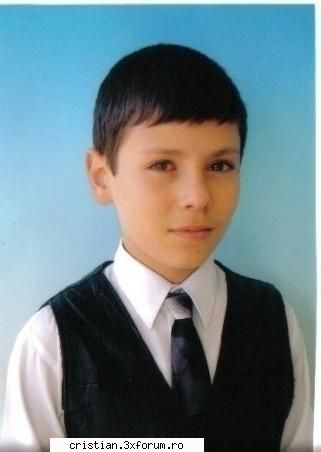 salut ! eu sunt junior al acestui forum ! scrie aici, categorie, tot ceea ce voi ! aici ce e